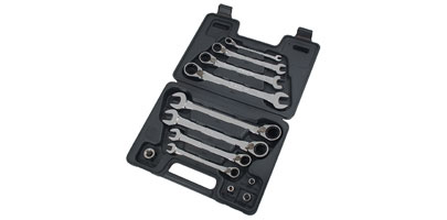 12PC RATCHET SPANNER SET GEARTECH IN BMC